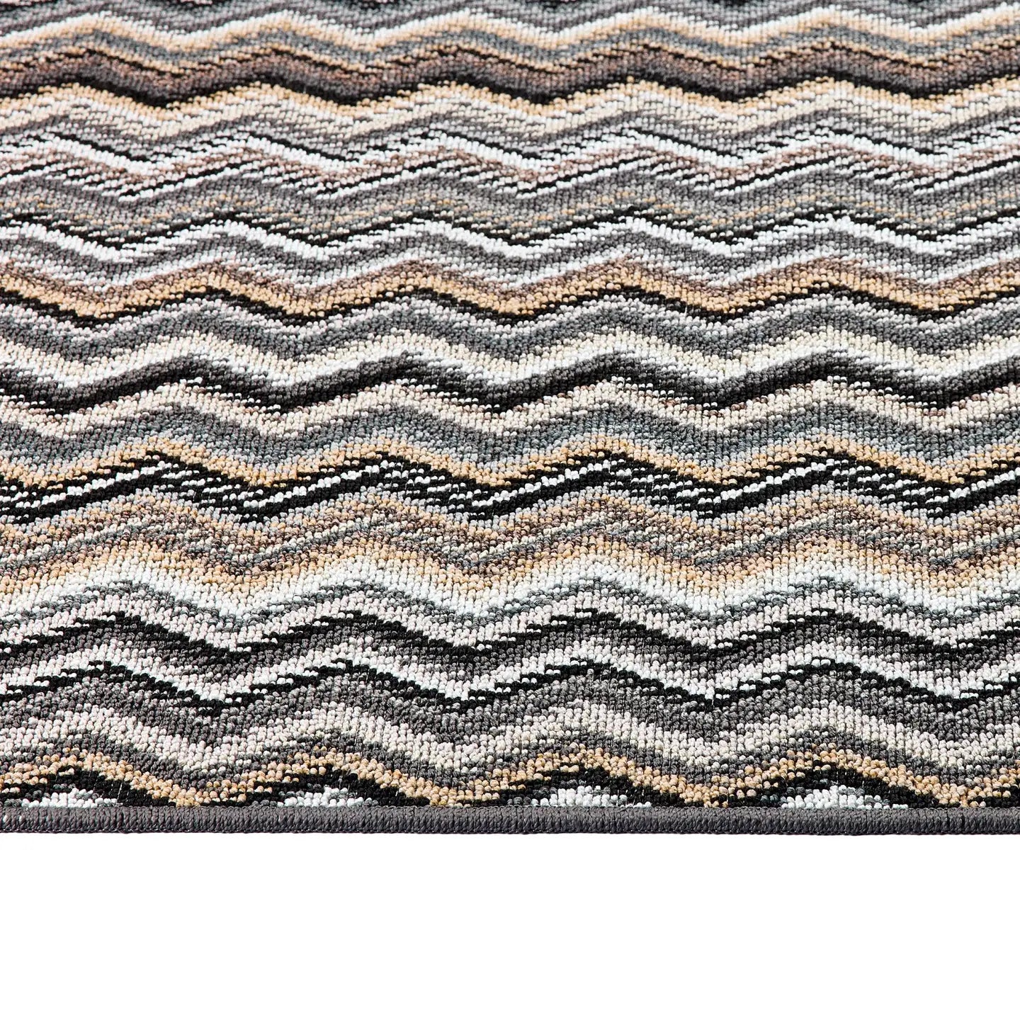 Monochrome Zig Zag Stain Resistant Washable Indoor Mat 50cm x 75cm