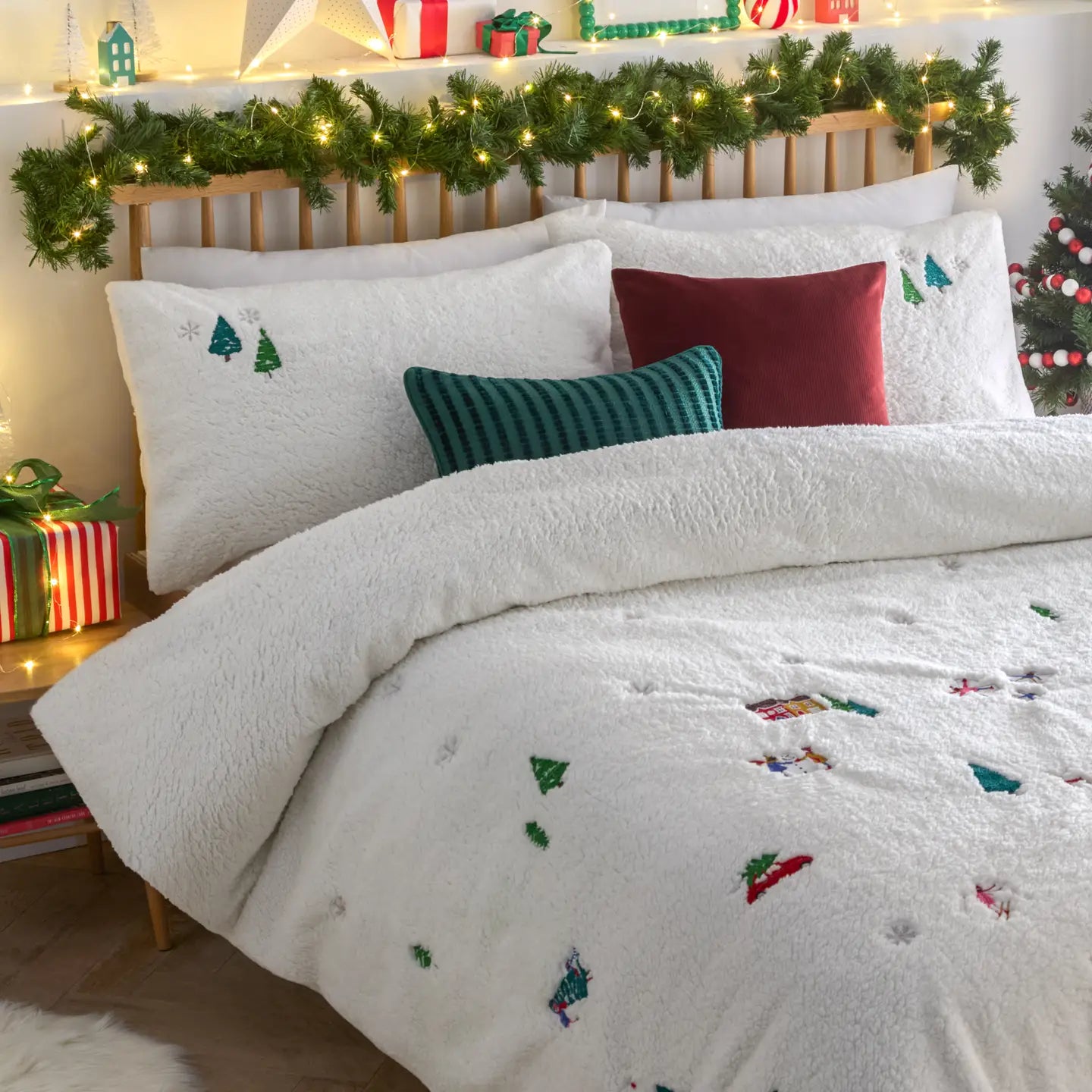 Christmas White Fleeced Bedding Set