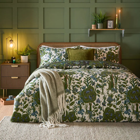 Green Floral Woodland Reversible Bedding Set