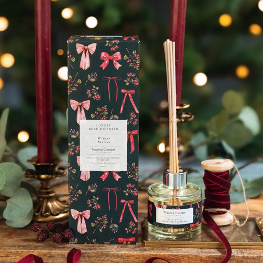 Bows & Berries Winter Berries Diffuser