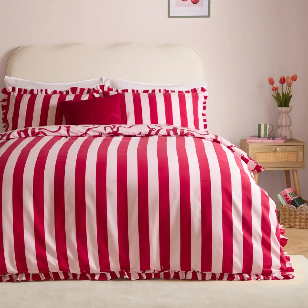 Pink & Red Reversible Bow Bedding